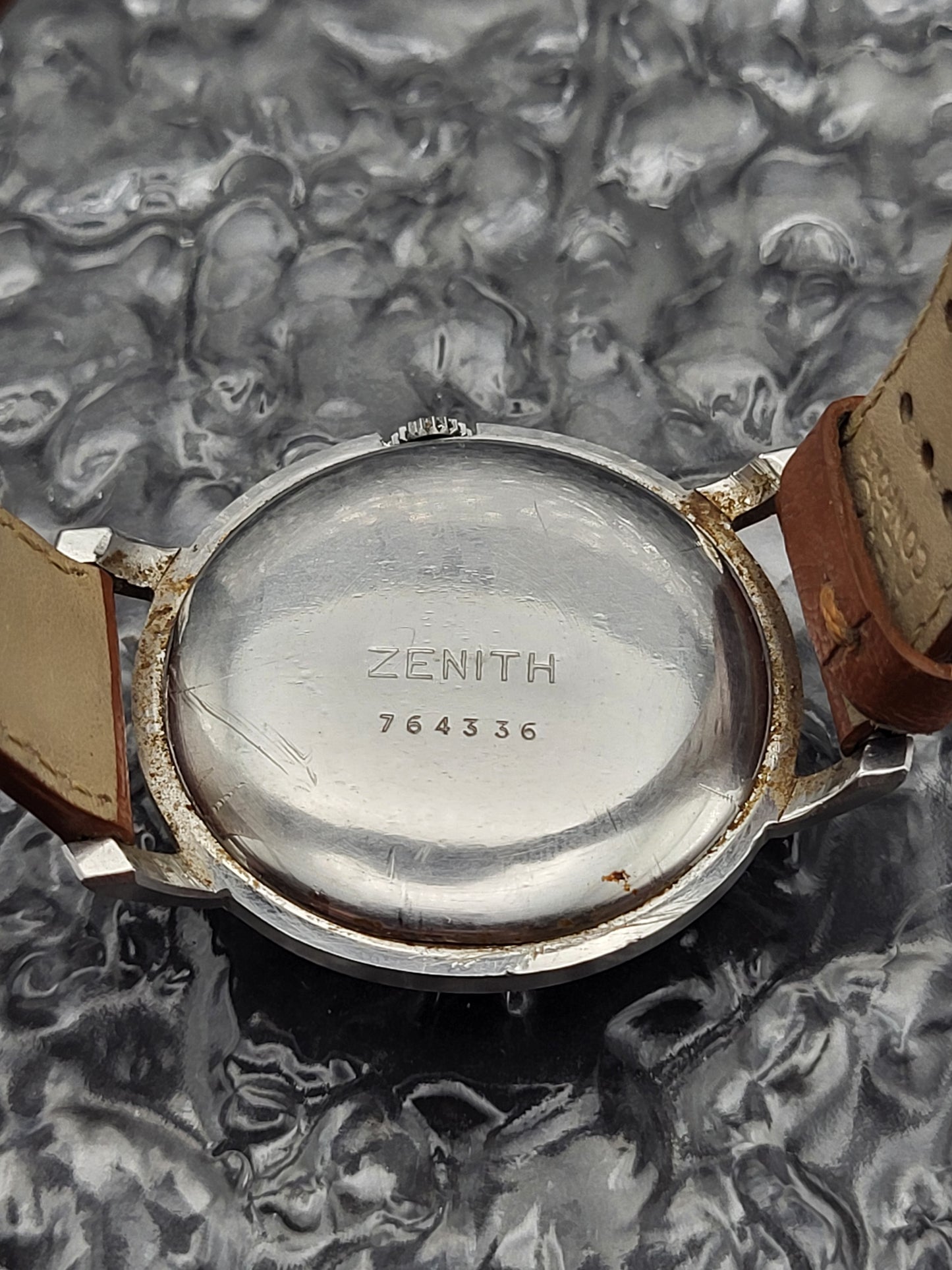 Vintage Zenith 'Swirl' Dial - Cal. 106-50-6 - Zeldzaam! - Red Robin Watches