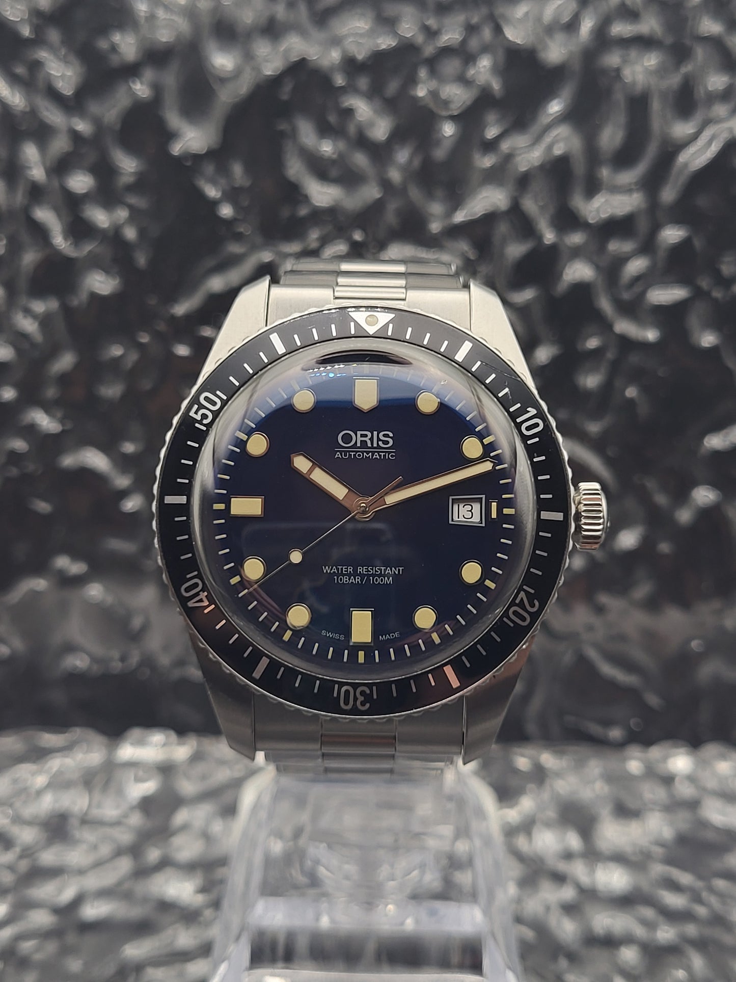 Oris Divers 65 'Sixty-Five' - Ref. 7720 - Full Set - Red Robin Watches