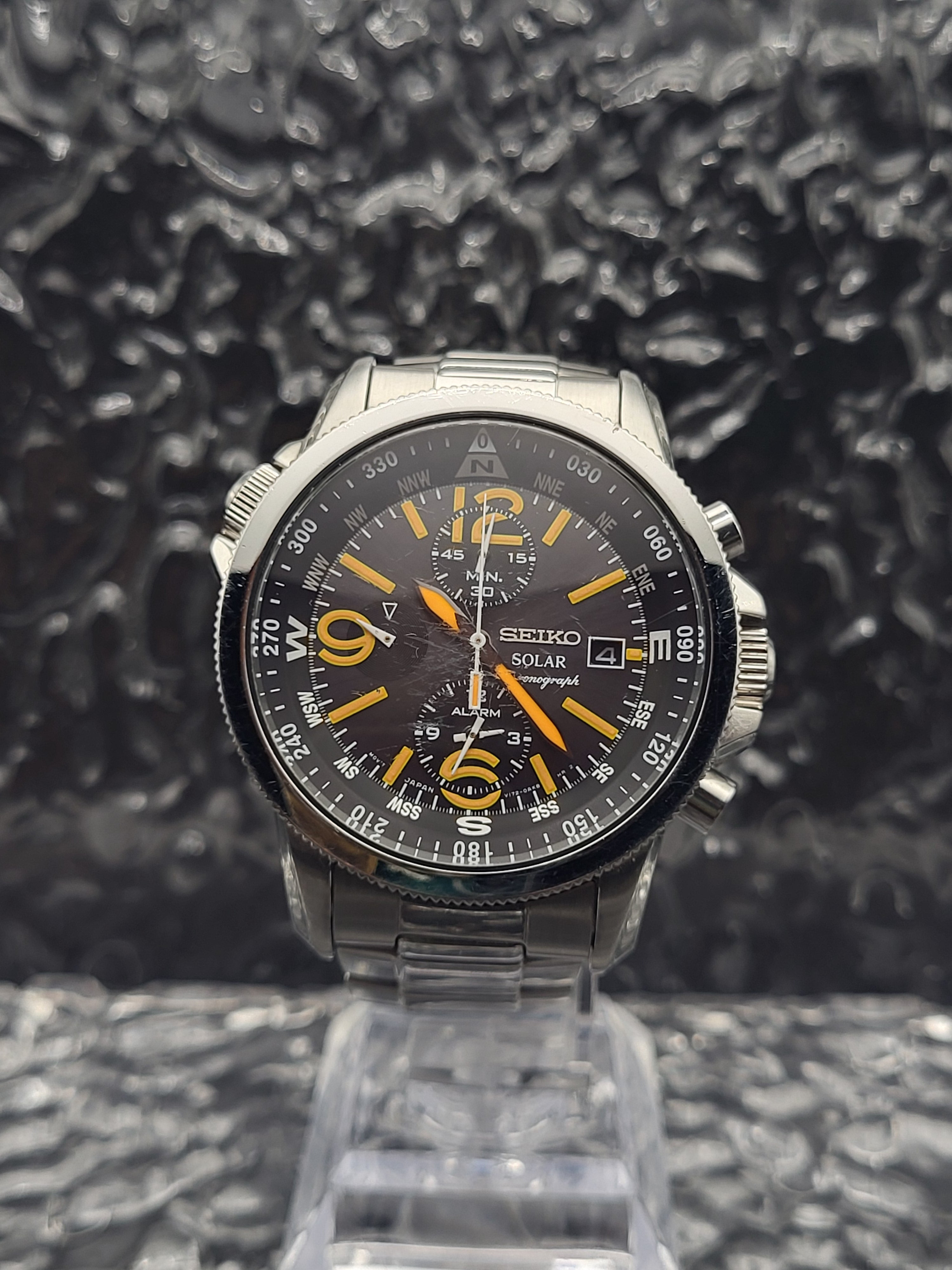 Seiko solar v172 sale