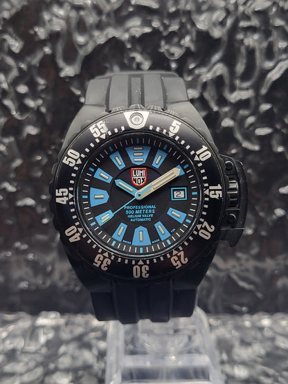 Luminox Deep Dive 500M - Series 1500 - Automaat - Duiker - Red Robin Watches