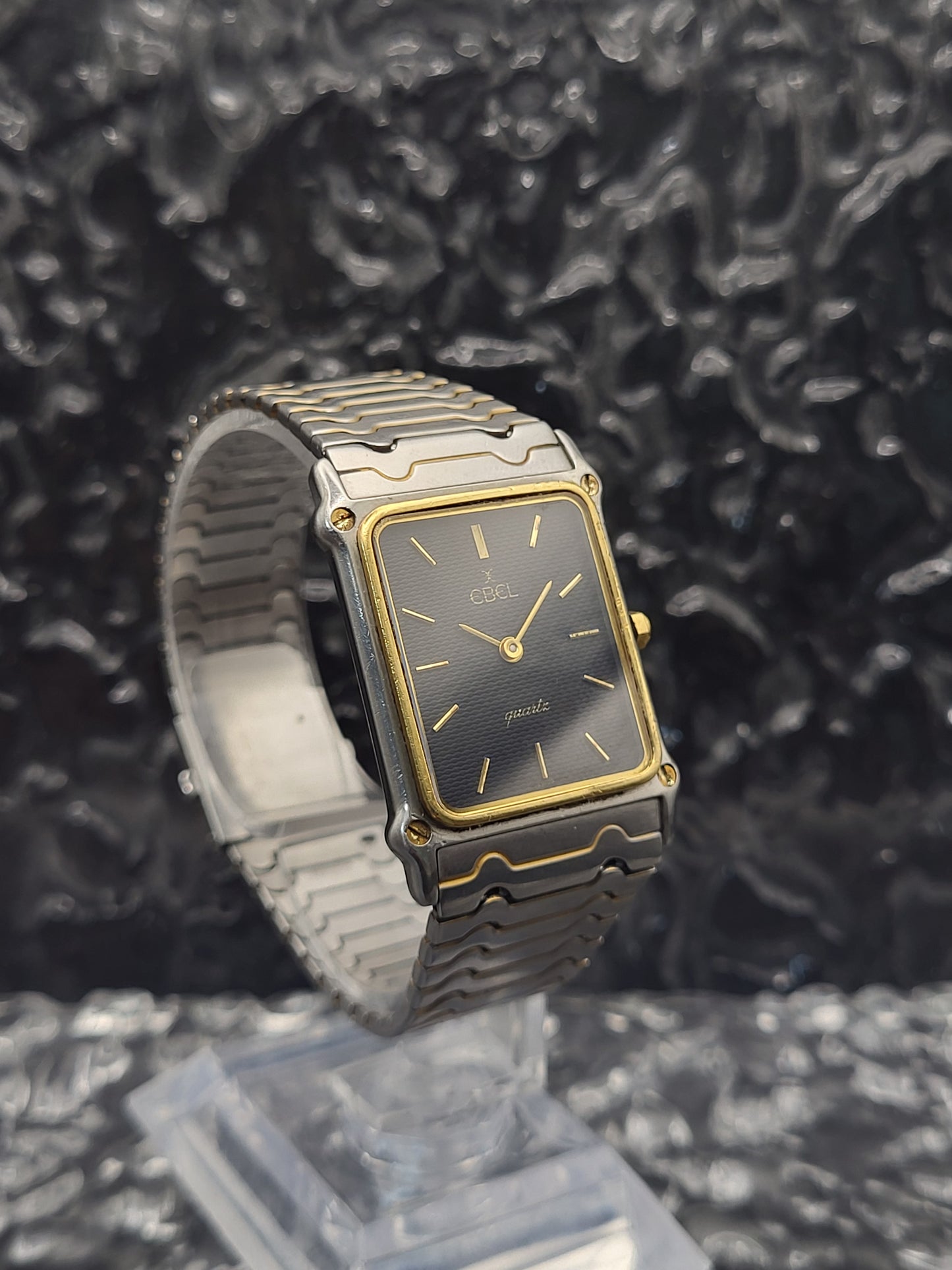 Ebel Tank - Ref. 181902 - Quartz - Goud en Staal