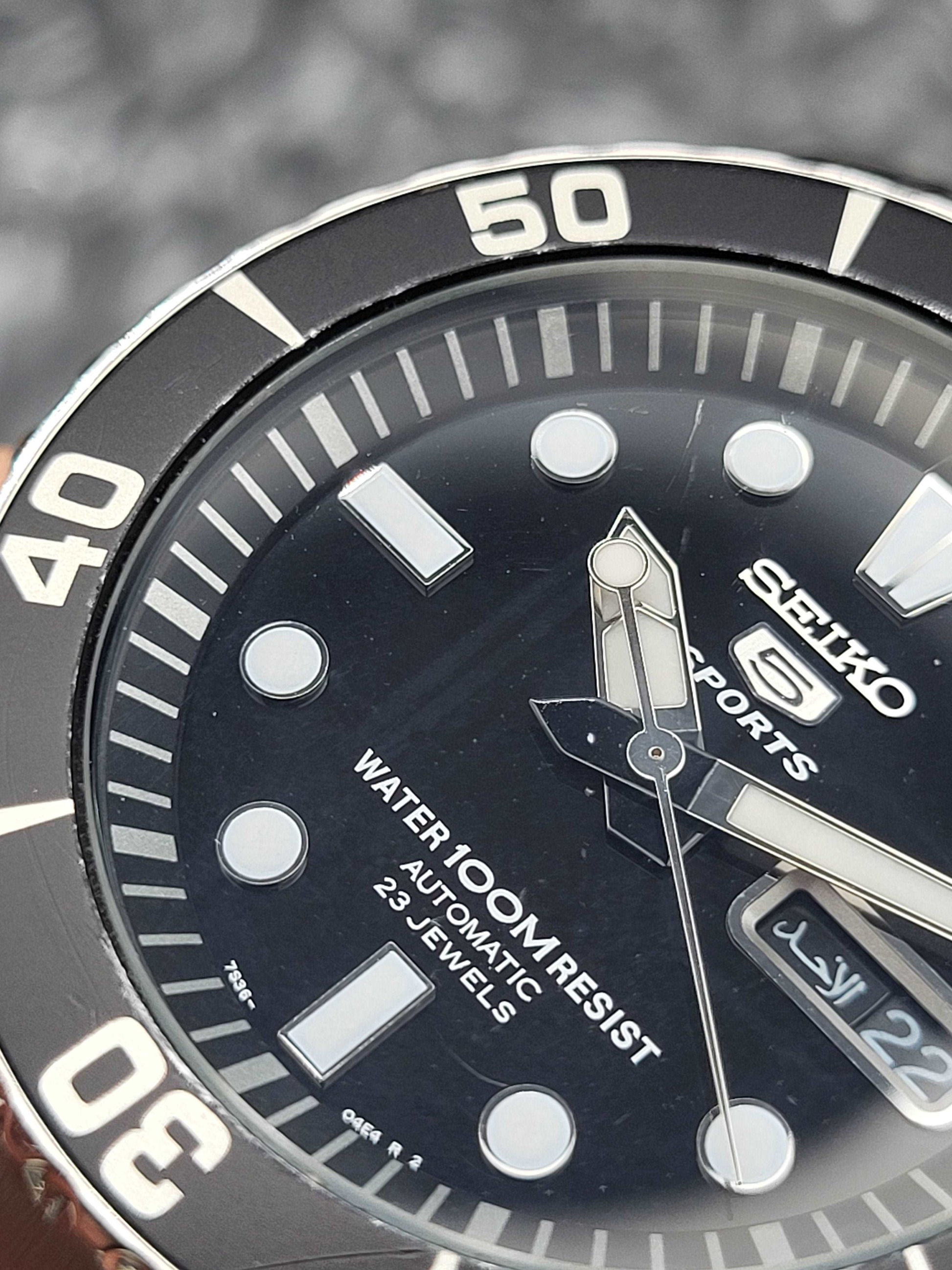 Seiko 5 Sports ‘Sea Urchin’ - Ref. SNZF17K1  - Automaat - 7S36-03C0 - Red Robin Watches