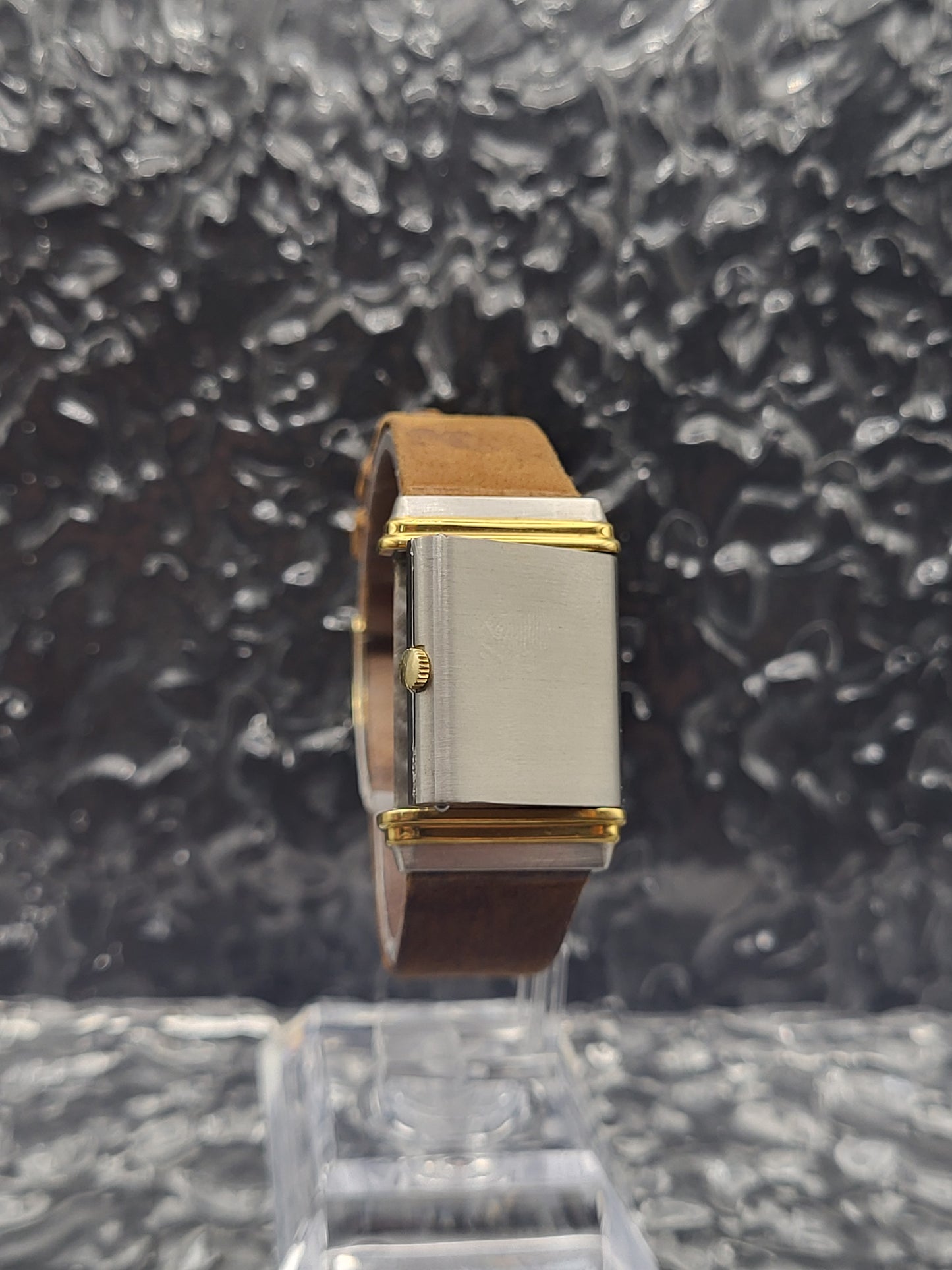 Jean Perret Geneve Reverso - Ref. 1738 - Swiss Made - Quartz - Red Robin Watches